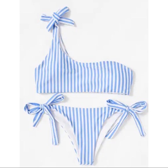 ✿ Host Pick! Striped One Shoulder Bikini Set ✿ - Picture 2 of 5